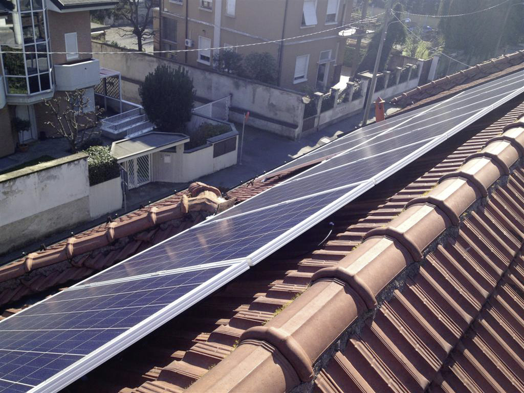 Impianto fotovoltaico Castellanza_ViaDonLuigiTestori20_05