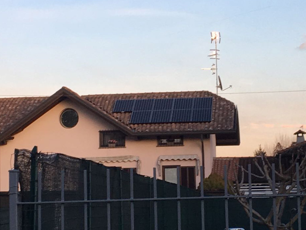 Impianto fotovoltaico Samarate_ViaIVNovembre2_11